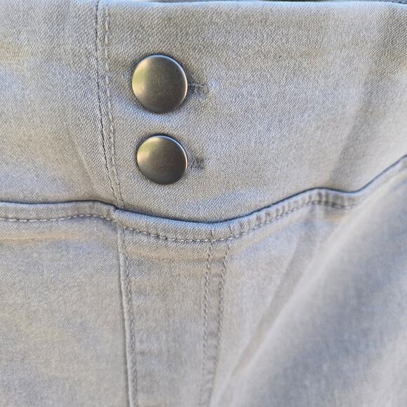 Lot of 2 pair Terra & Sky Jeggings Gray and Black Acid Wash size 3X (24W-26W) - Picture 10 of 16